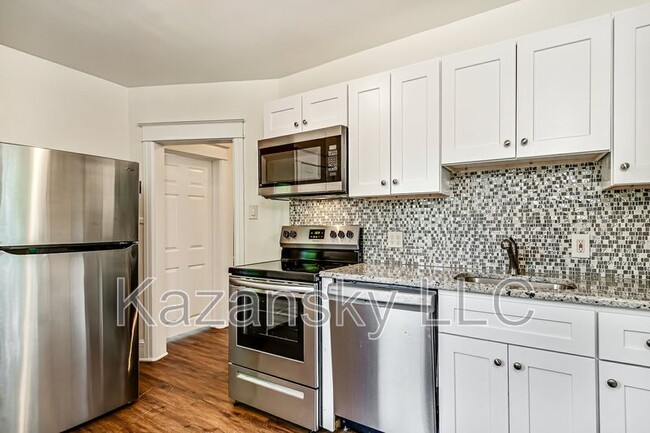 Photo - 2477 Brookdale Ave Condo