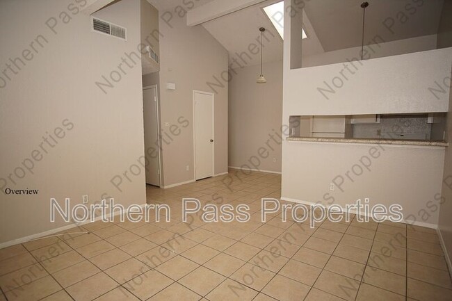 Photo - 2917 E Glen Dr