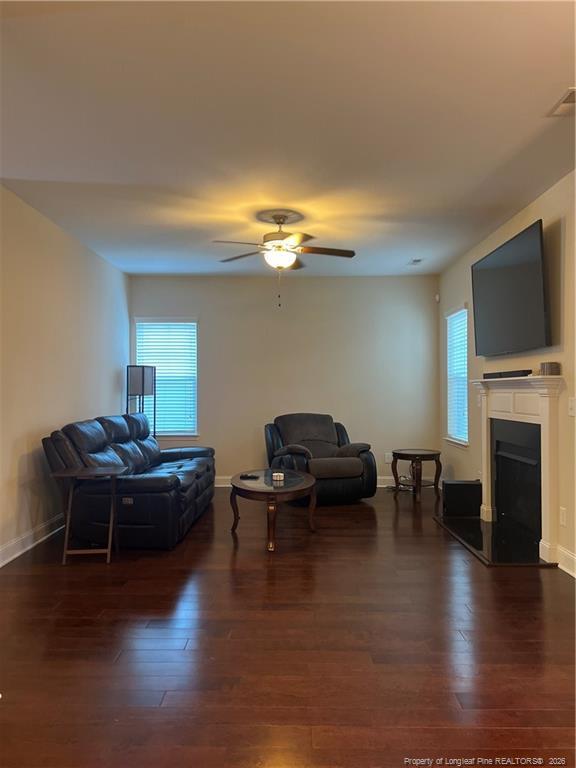 Photo - 1924 Micahs Way N