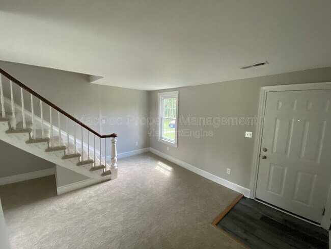 Photo - 210 Milford St Unit B