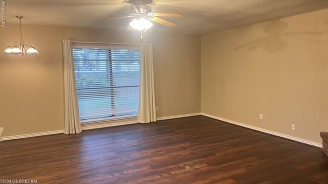 Photo - 800 Fort Worth St