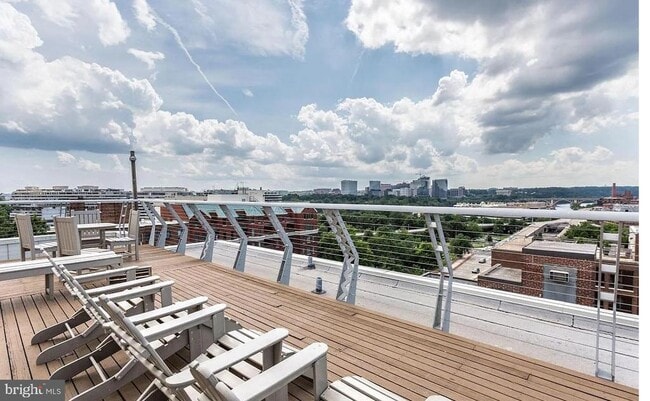 Photo - 2515 K St NW Unidad 503