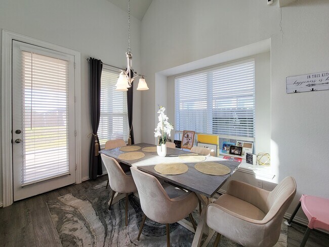 Photo - 4010 Palmer Meadow Ct