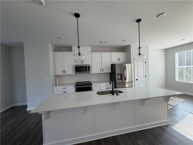 Photo - 900 Colton Dr