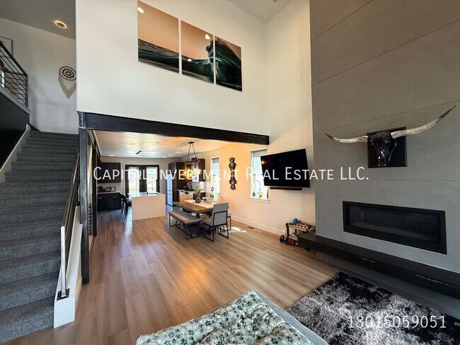 7637 S Brinkerhoff Dr