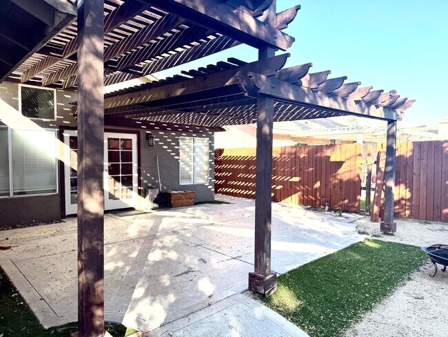 Photo - 80409 Windsong Way