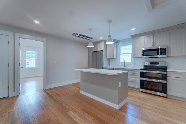 Photo - 88 Lyon St Unit Apt 2
