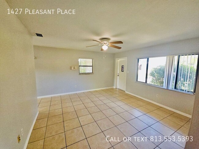 Photo - 1427 Pleasant Pl