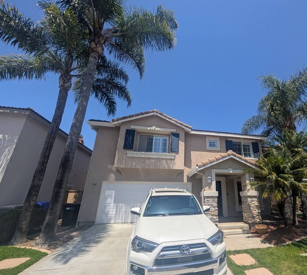 Beautiful 4 Bedroom Home in Oceanside! - Beautiful 4 Bedroom Home in Oceanside!
