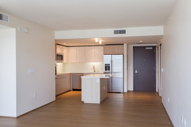 Photo - Surround Yourself in Luxury! Symphony Honolulu!