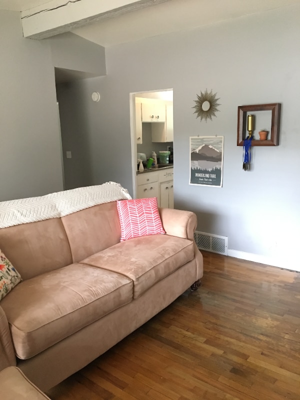 Building Photo - 1489 S Columbian Way Rental