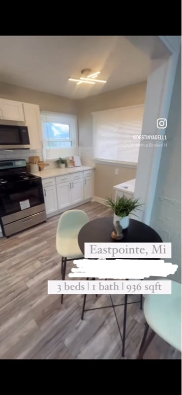 Photo - 21786 Rein Ave