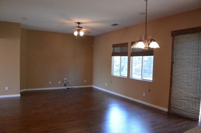 Photo - Beautiful Home in great North West Visalia neighborhood across from Soroptomist Park with Yard care