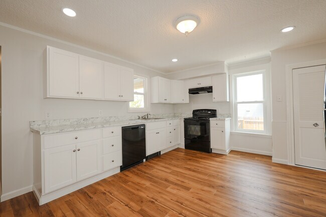 Photo - 9 Granite Ave Unit 9