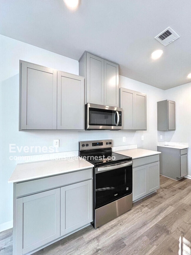 Photo - 4239 Feetham Dr