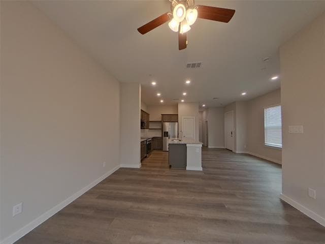 Photo - 321 Lincoln Cir