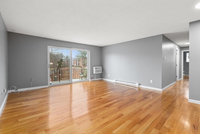 Photo - 96 Fountain Ln Unit 96 Fountain Lane  14