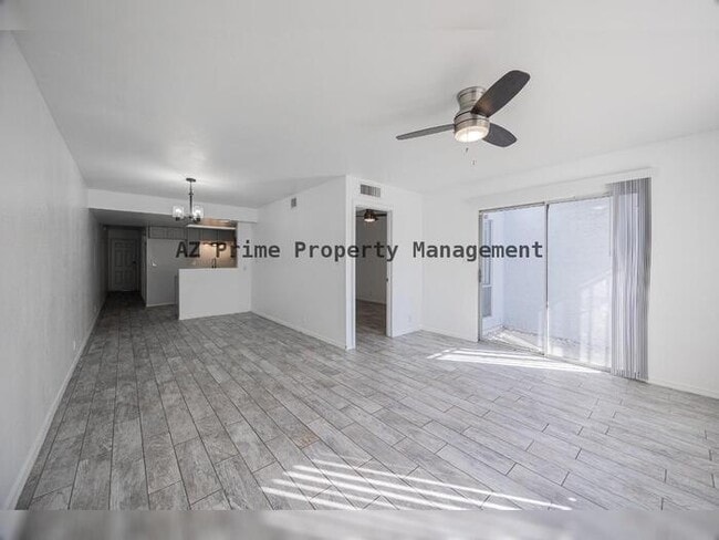 Photo - 6822 N 35th Ave