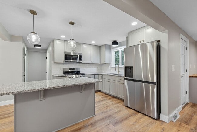 Photo - 10 Appleridge St