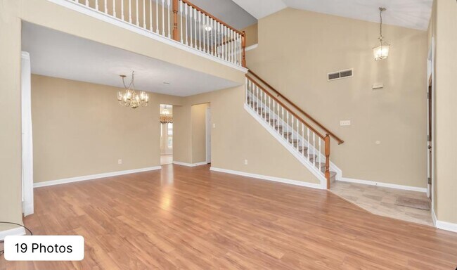 Photo - 1122 Augusta Dr