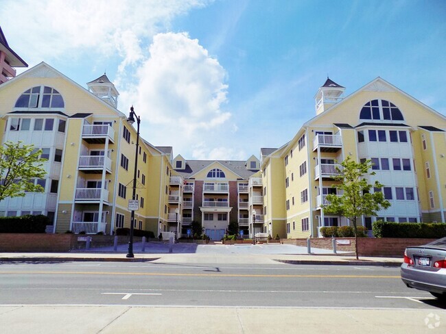 Building Photo - 360 Revere Beach Blvd Unit 114 Rental