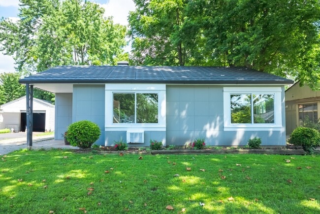 Building Photo - South Rosedale Avenue