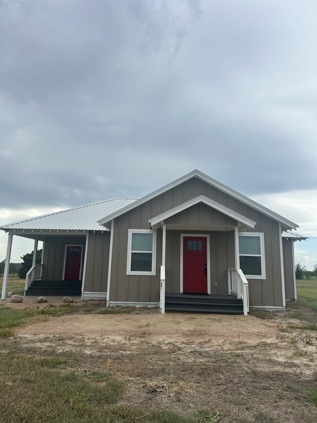 Building Photo - 12201 Emshoff Rd