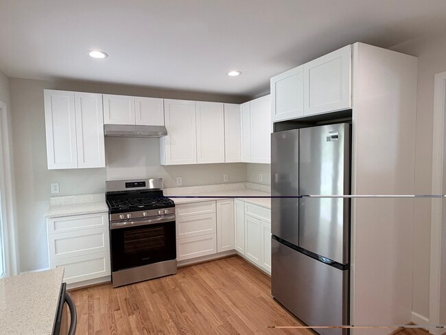 Photo - 3 Woodward Way