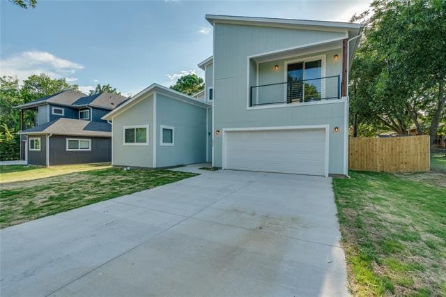 Photo - 1855 Highland Dr E