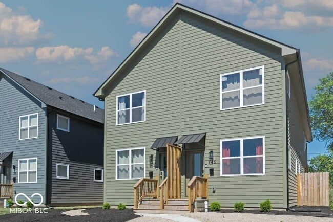 Building Photo - 143 McKim Ave