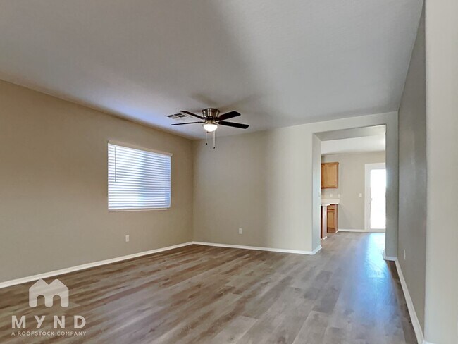 Photo - 1426 S 222nd Ln