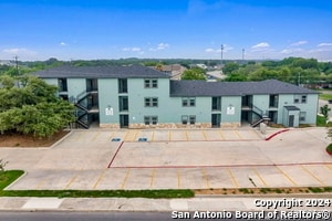 Building Photo - 903 Canterbury Dr Rental