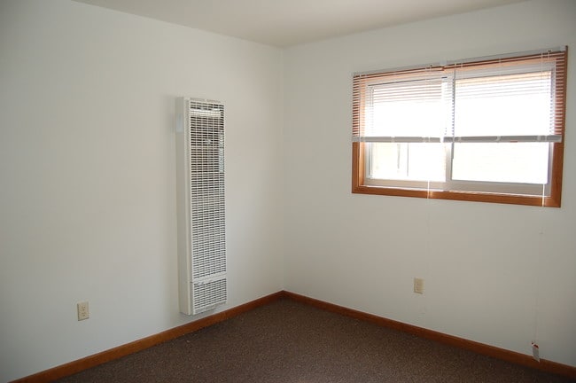 Packard Glen Apartments