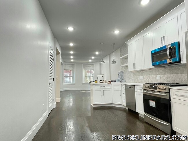 Photo - 7 Strathmore Rd Unit 1