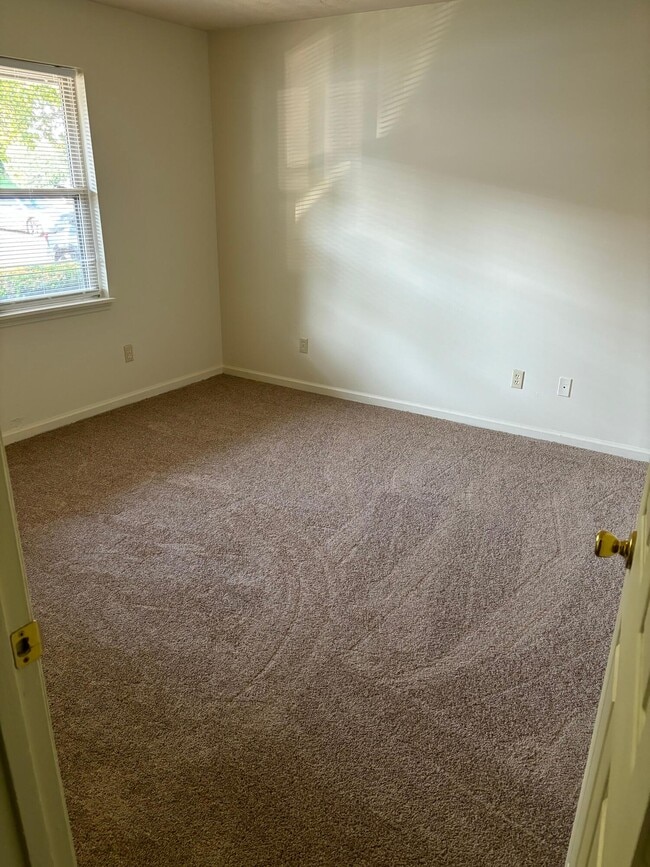 Photo - 309 Beacon Hill Dr