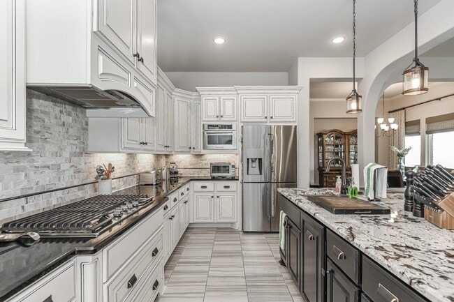 Photo - 6110 Meadow Bluff Ct