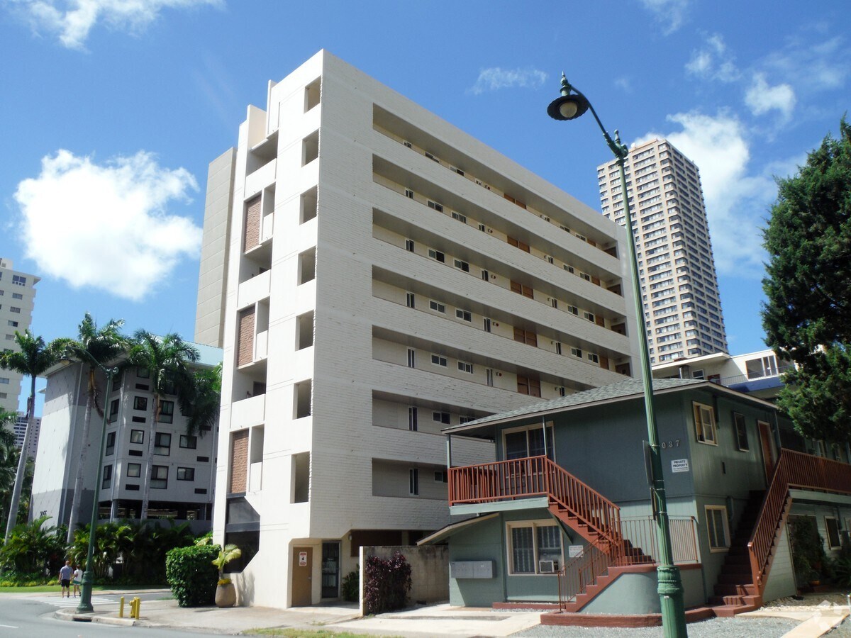 Photo - Regency Ala Wai