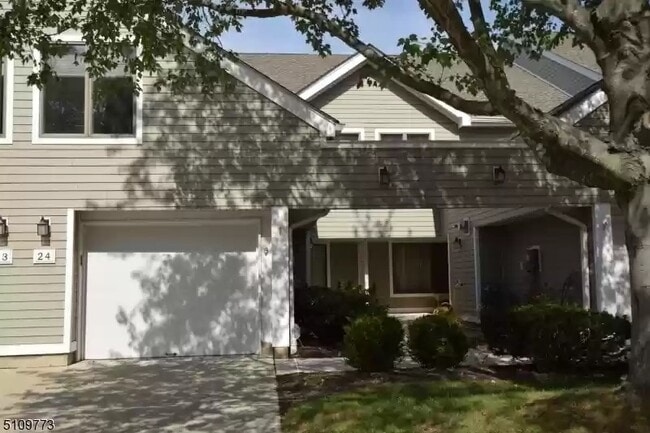 Photo - 24 Stryker Ct Townhome