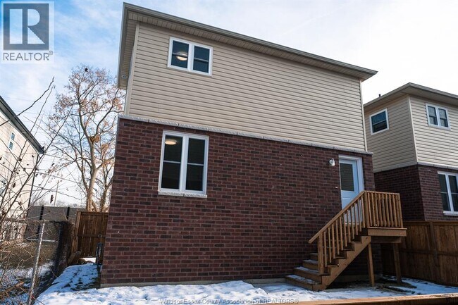 Photo - 3495 Bloomfield Rd