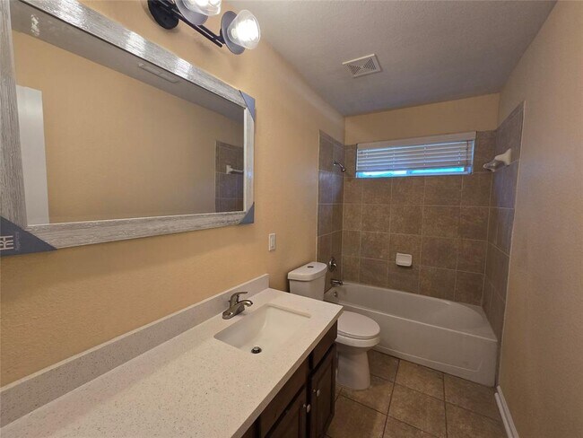 Photo - 20513 Harrier Hunt Rd House