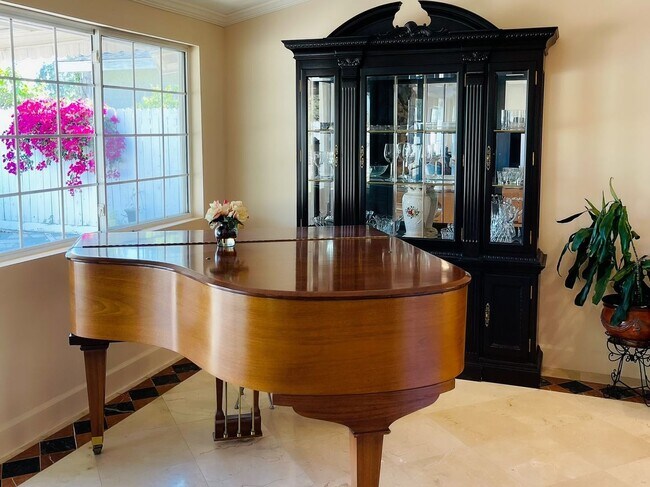 Photo - Stunning Woodland Hills Home with Sweeping Views