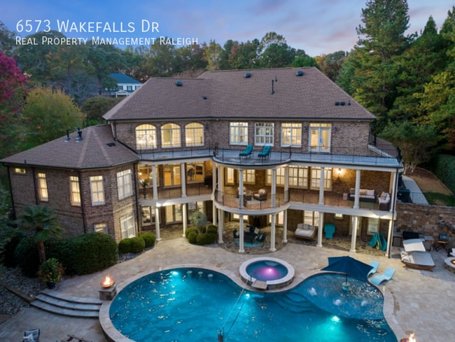 Photo - 6573 Wakefalls Dr