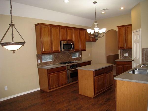 Photo - 2406 Beeleigh Ct