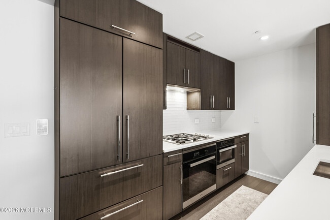 Photo - 20 Melrose Terrace Unit 211