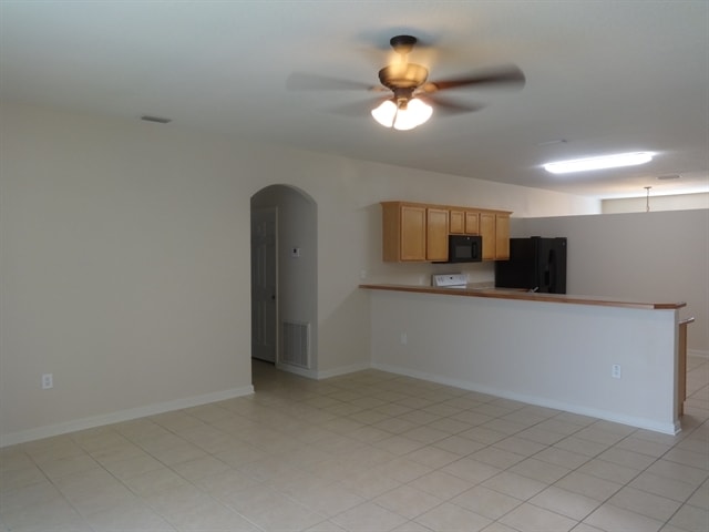 Photo - 810 Dunkirk Ave NW