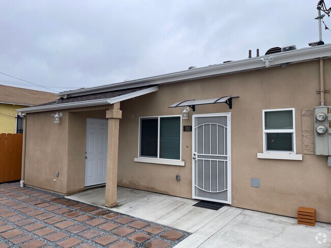 Building Photo - Brand new 1 bedroom 1 bath duplex in San D... Rental