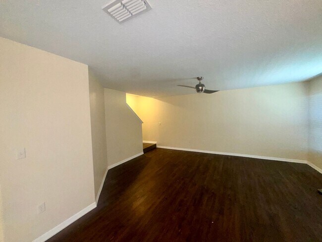Photo - 3 Bedroom 2.5 Bath Treviso Townhome minute...