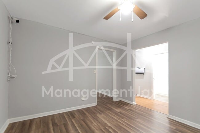 Photo - 5813 Doeboy St