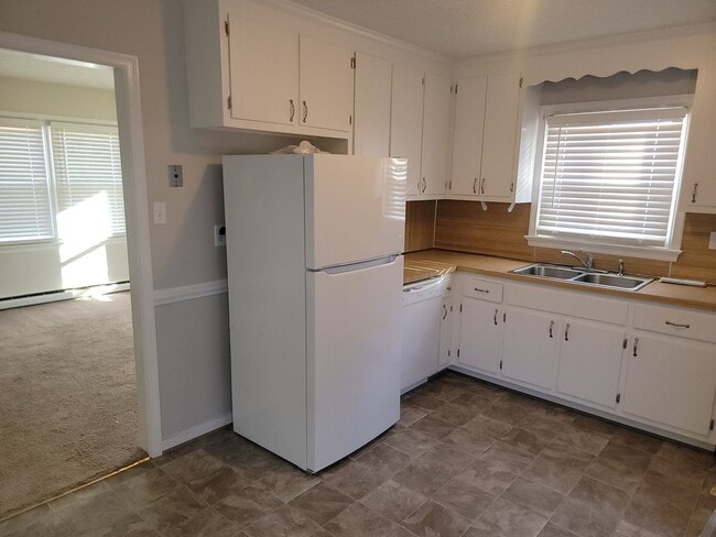 Photo - For Rent – Charming 3 Bedroom Rancher – $1,800/Month