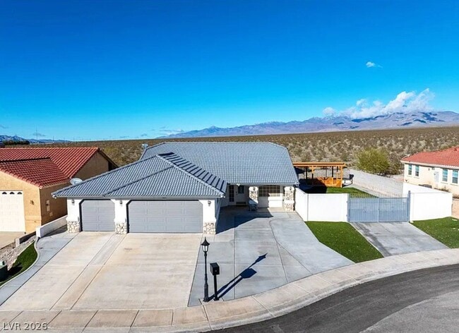 Photo - 3630 E Vineyard Dr